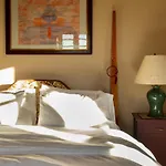 The Winemaker's House - La Collina La Casa * Casa Berta