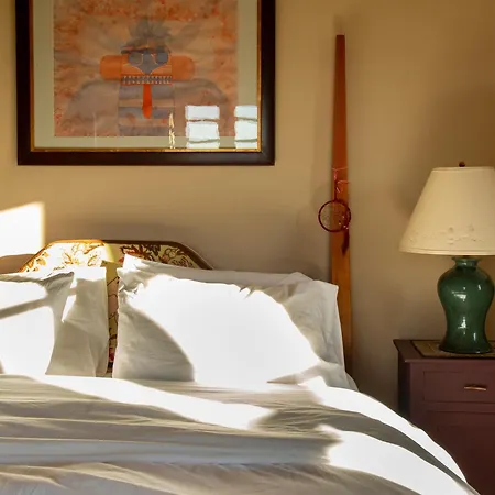 The Winemaker's House - La Collina La Casa * Casa Berta